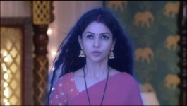 Pyaar Ka Pehla Naam Radha Mohan - 19th November 2022